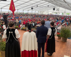 volle huette bei der rangverkuendigung
