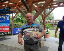 gruetter hansruedi mit auszeichnung fuer den pc haengelen 5. rang kat